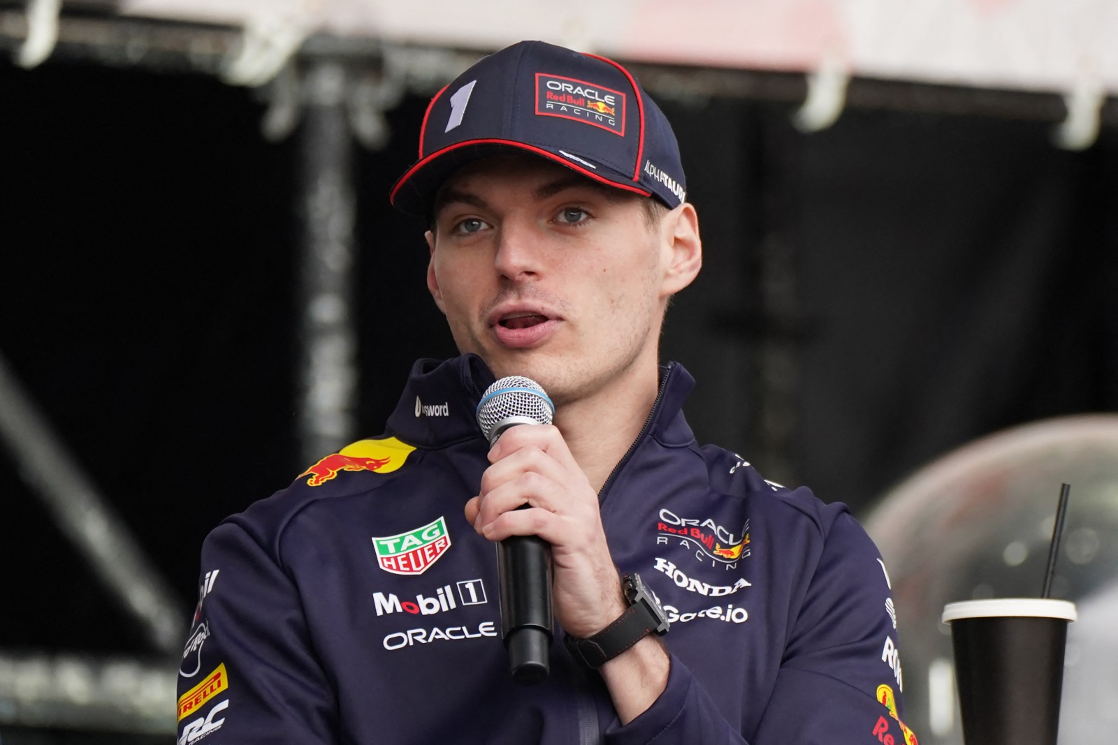 Verstappen confirma curtida em post crítico de Van der Garde à Red Bull: “Não foi um erro”