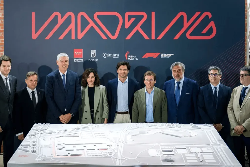 Sainz se convierte en embajador de la F1 en Madrid y opina: “La mejor pista del calendario”