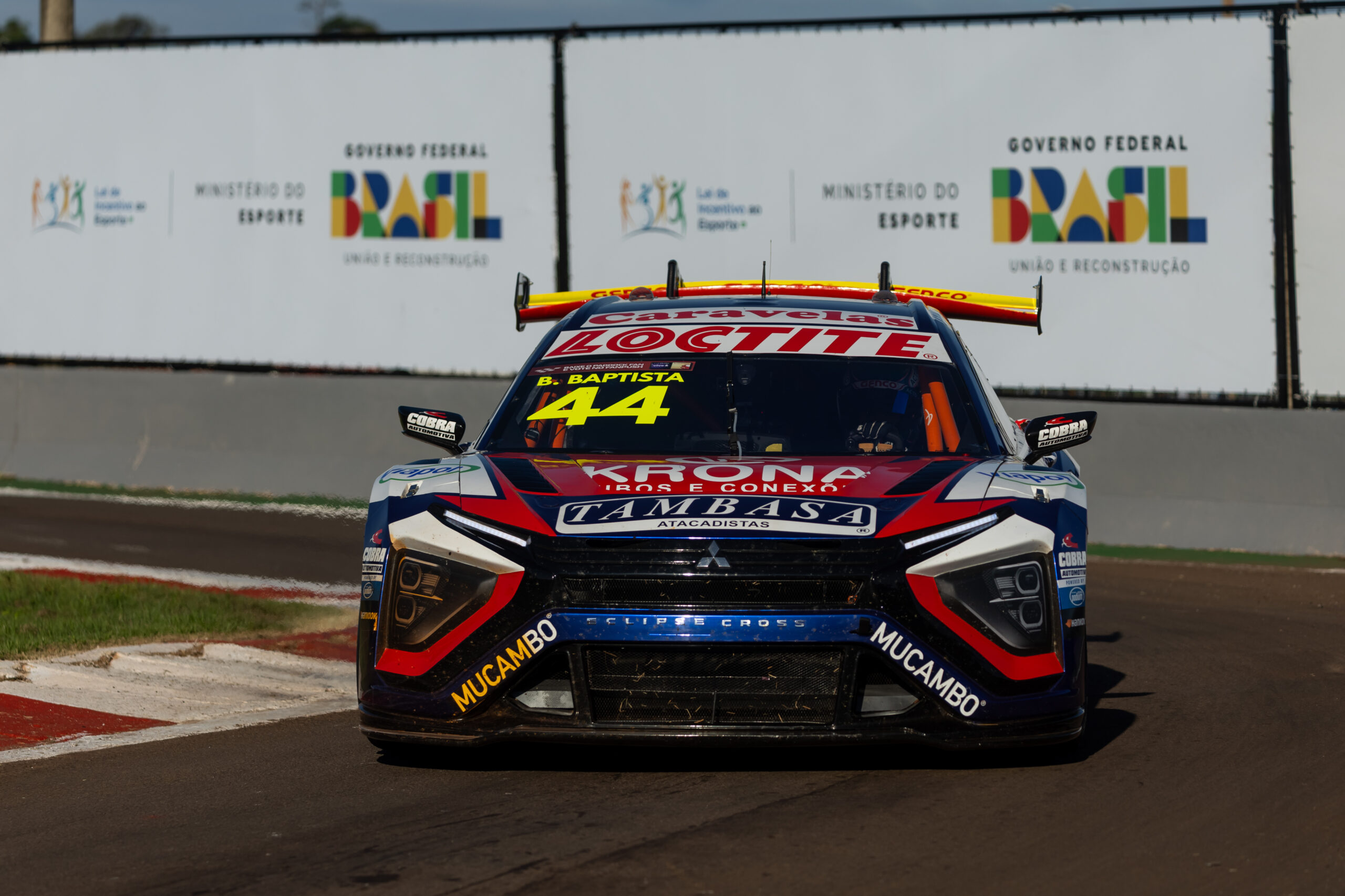 TJ-SP nega recurso da CBA em ação de Baptista e mantém perícia em carro da Stock Car
