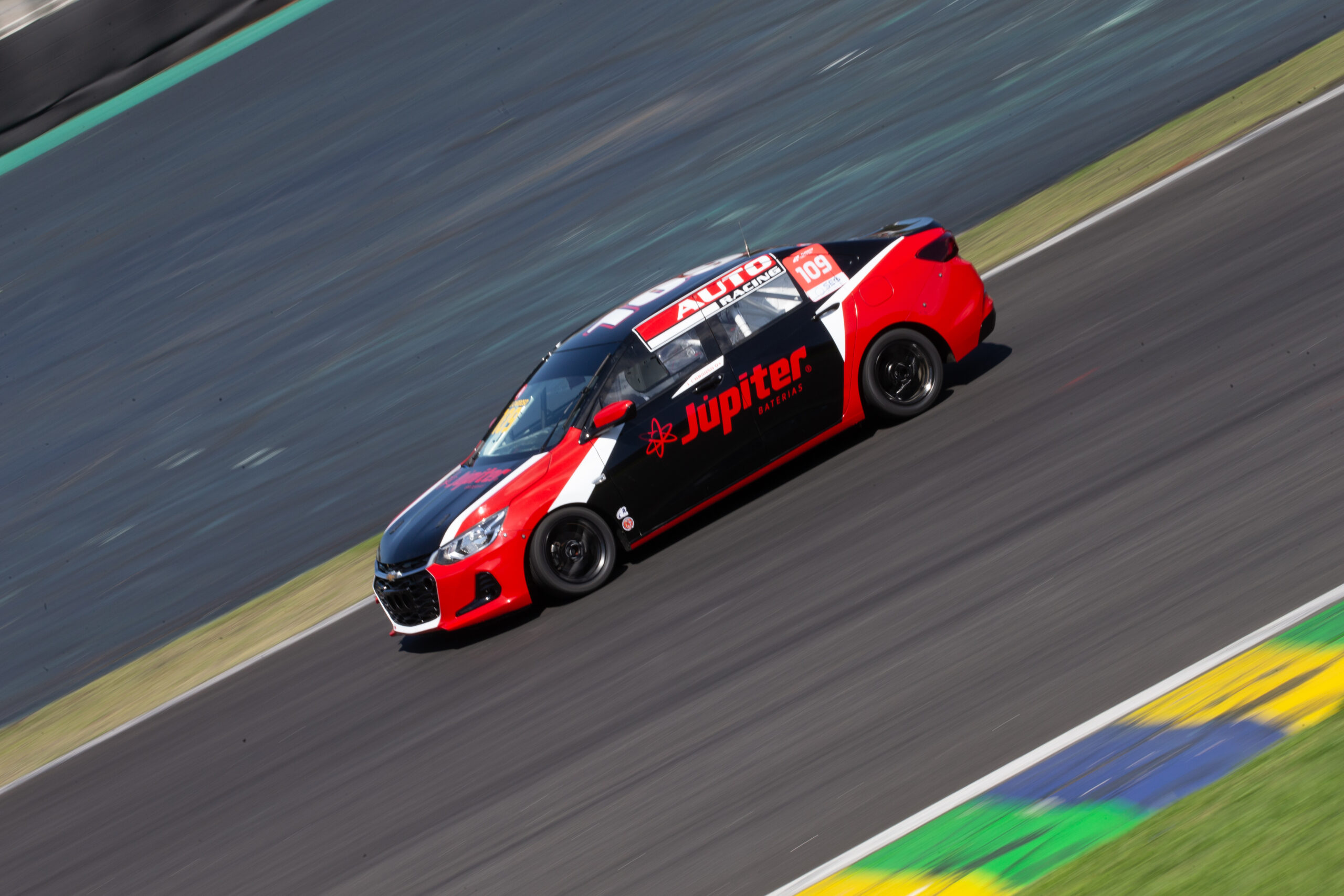 Stock Light e Turismo Nacional cancelam classificação em Interlagos por falta de peças
