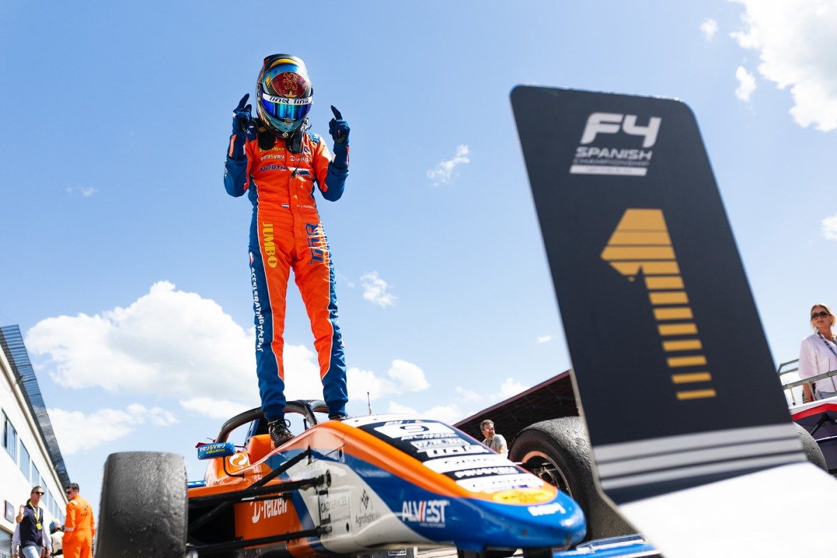 Lammers se recupera de punição e domina com duas vitórias na F4 Espanhola em Navarra