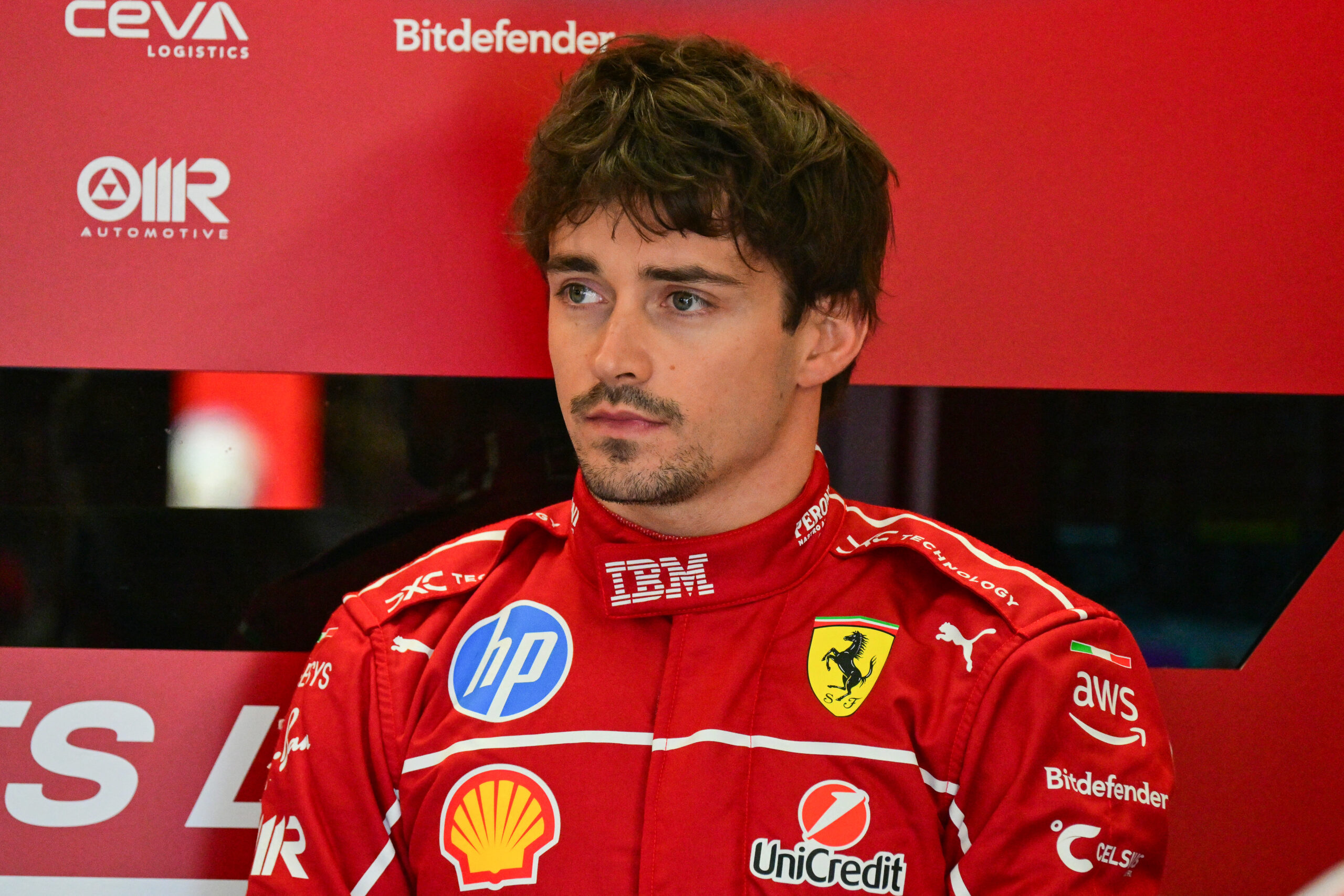 Leclerc assume culpa por Ferrari apagada no Canadá: “Não fiz o trabalho corretamente”
