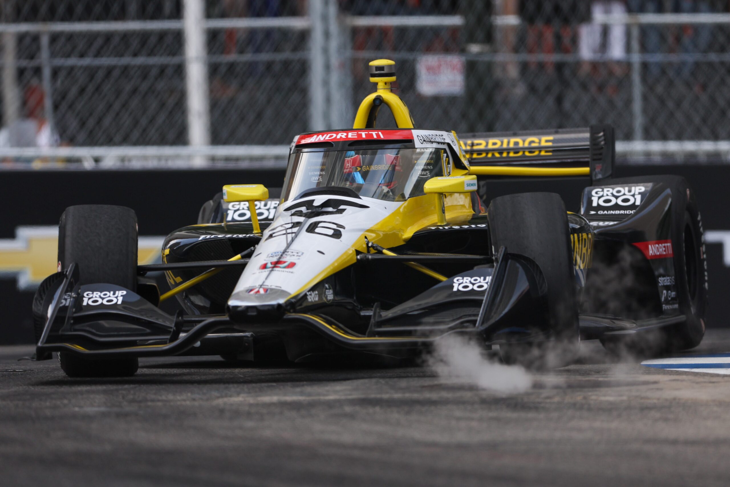 Herta diz que “saiu peso dos ombros” com pódio no GP de Detroit: “Ano difícil”