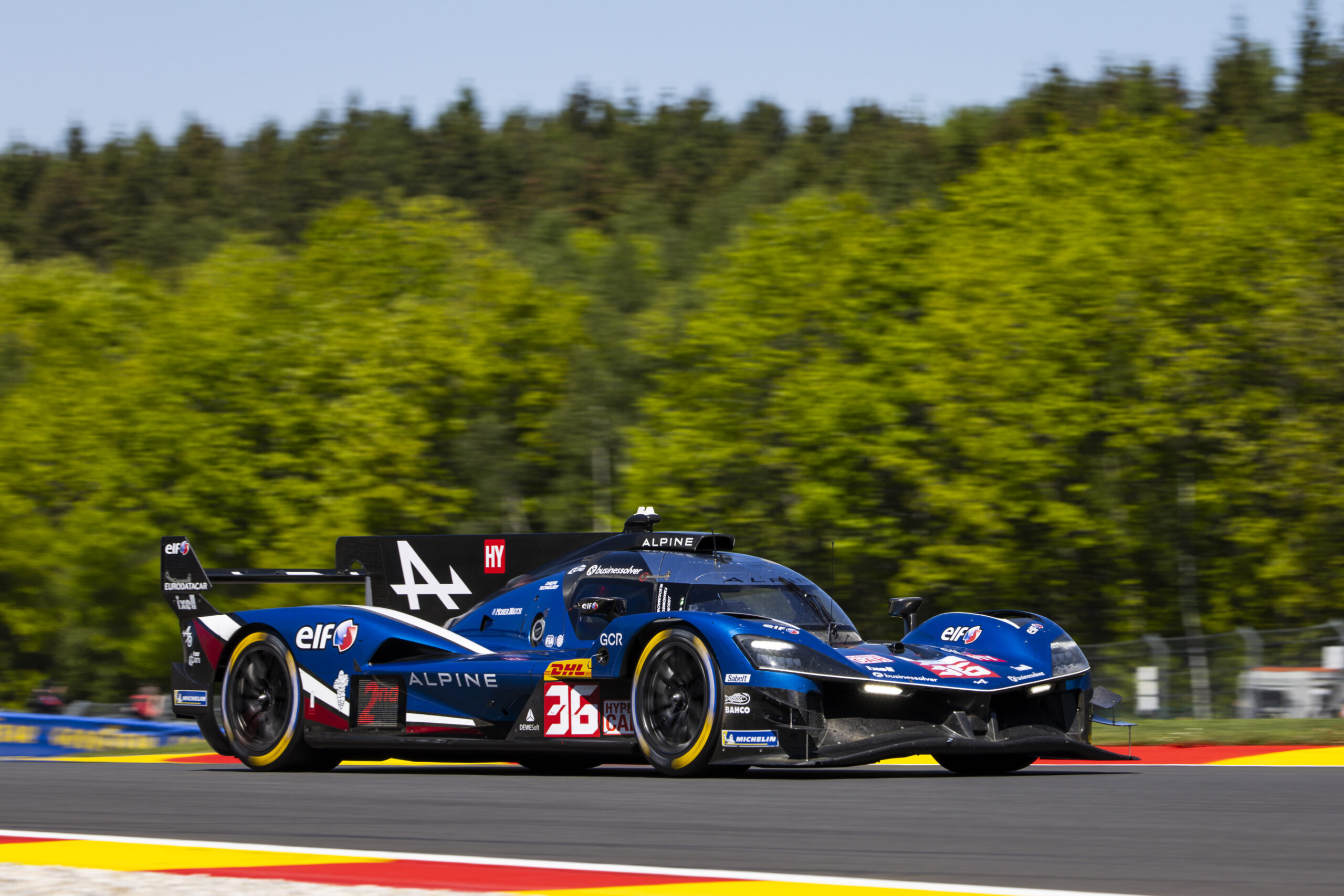 Makowiecki vê Alpine “na direção certa” após novo pódio nas 6H de Spa: “Muito orgulhoso”