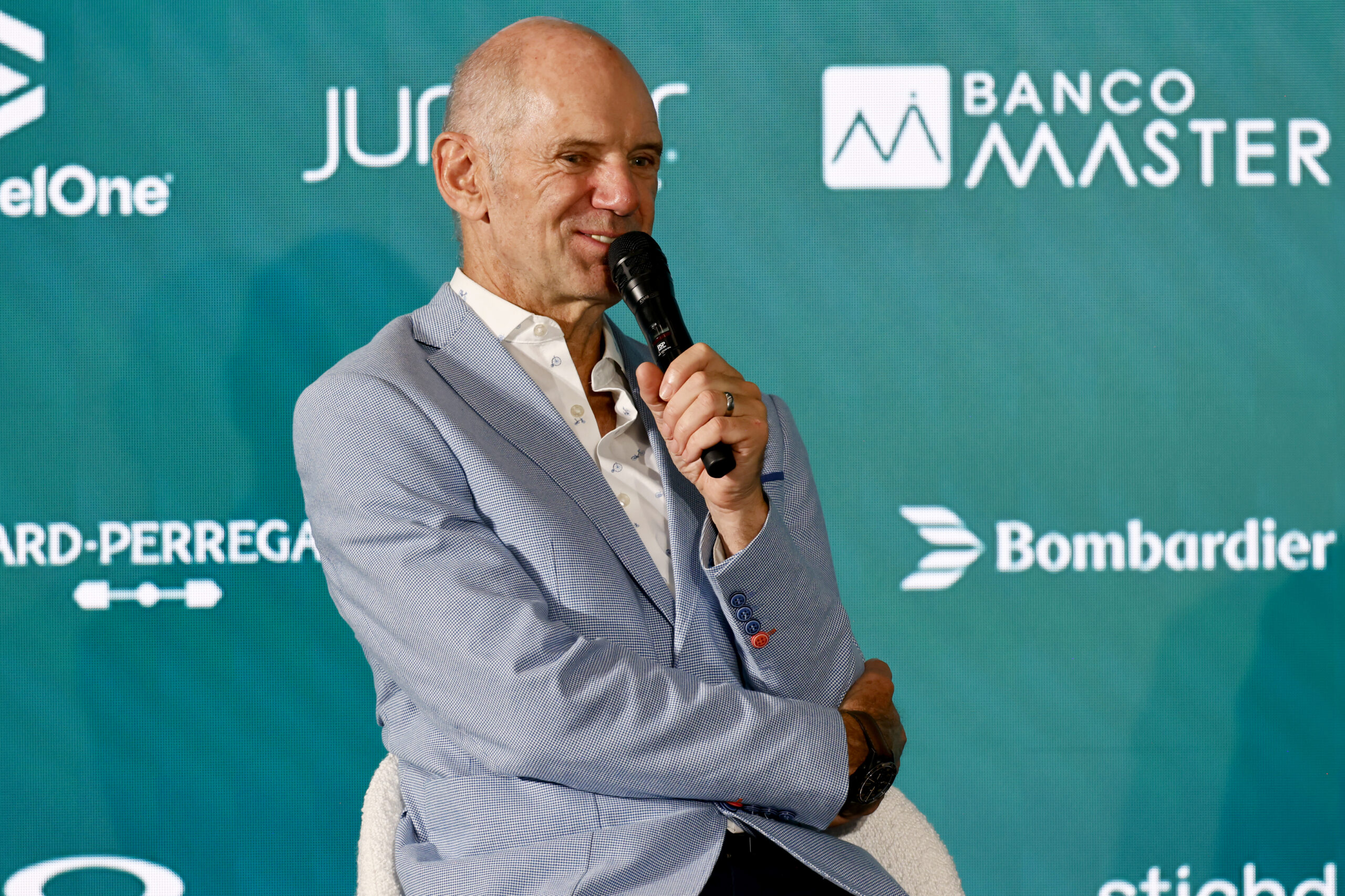Newey recuerda proyecto que cambió el rumbo de su carrera: “Un desastre total”