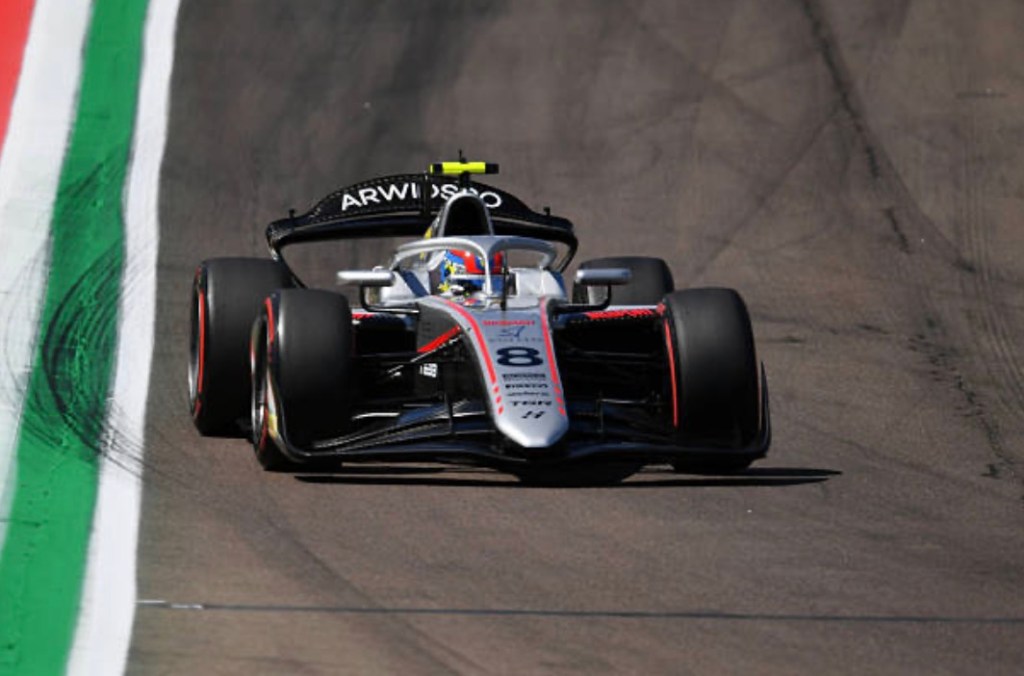 Beganovic se beneficia con bandera roja y logra la pole de F2 en Ímola; Montoya, 2°