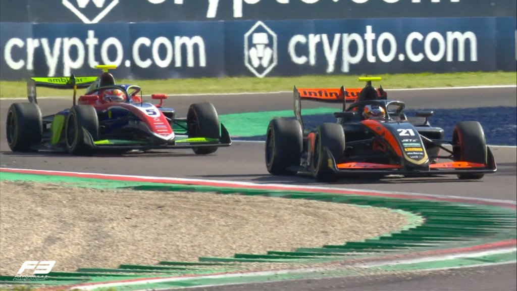Ramos se impone ante Camara y gana una frenética segunda carrera de F3 en Imola
