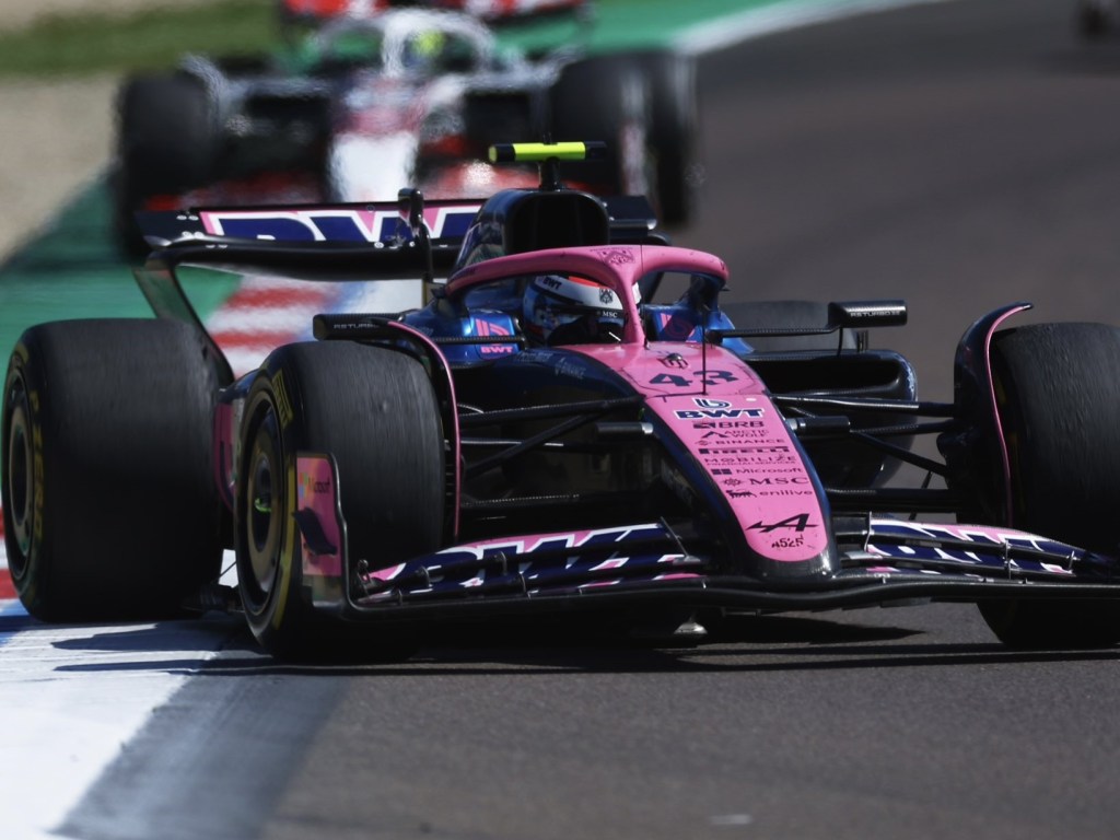 Colapinto muestra ritmo y supera a Gasly en tiempo de vuelta en el GP de Emilia-Romaña