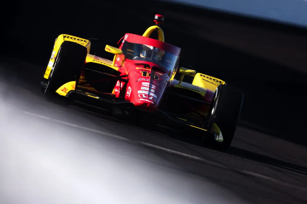 Palou logra la pole provisional para Indy 500; Veekay y Marco Andretti, al Bump Day