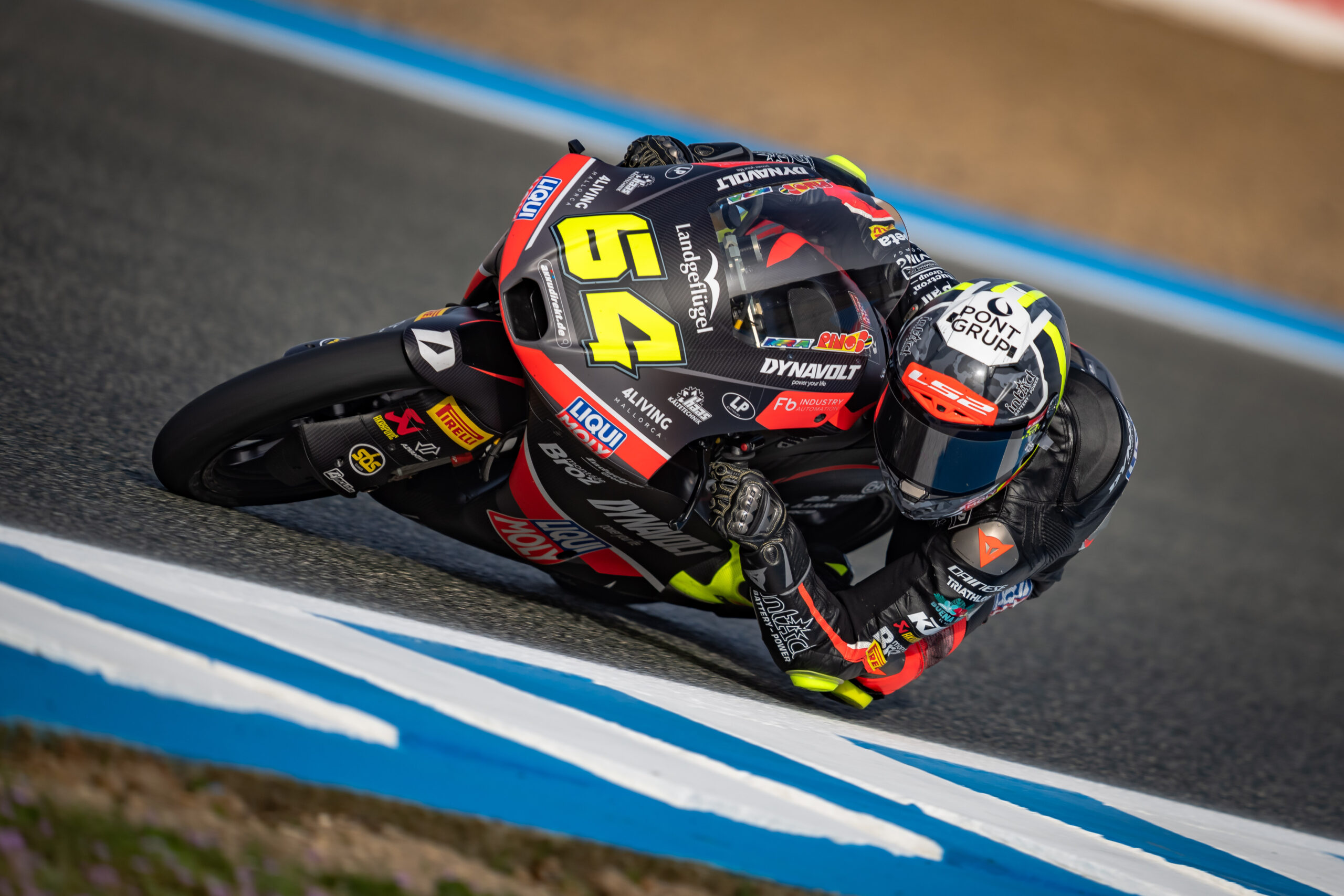 Muñoz se recupera de queda e lidera treino da Moto3 na França. Rueda é apenas 9º