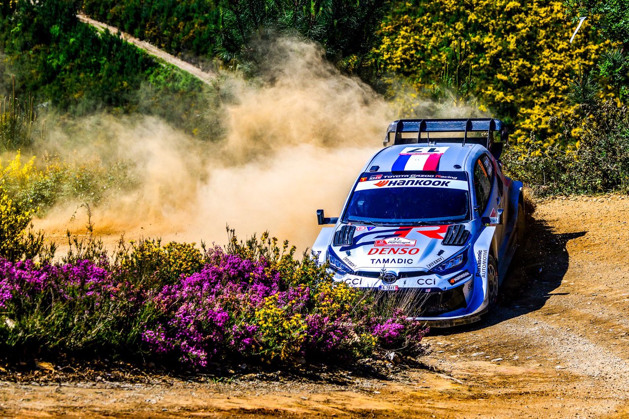 Ogier se aprovecha del retraso de Tanak y toma el liderazgo del Rally de Portugal del WRC