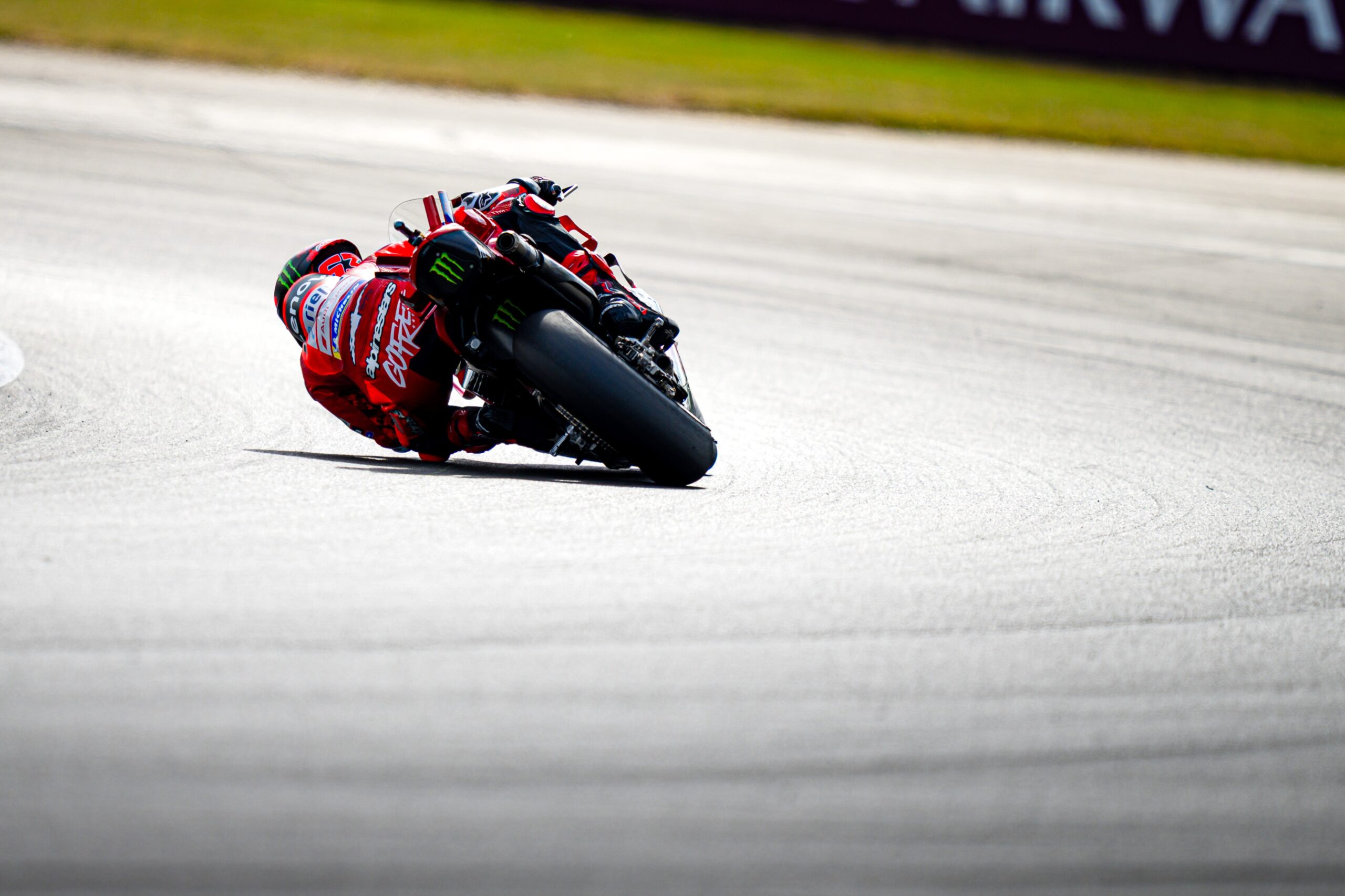 Ducati diz que dia de teste “não é suficiente” para solucionar “situação delicada” de Bagnaia
