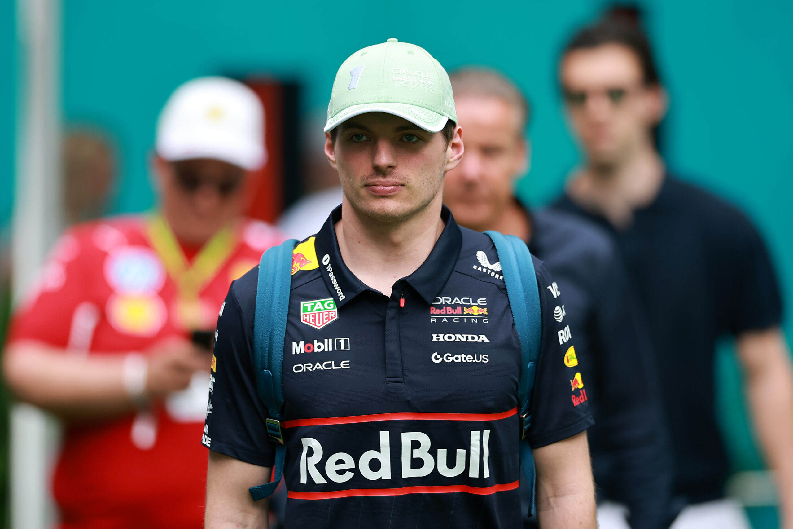 “Talvez tenha prejudicado”: Red Bull vê desgaste dos pneus em briga com McLaren