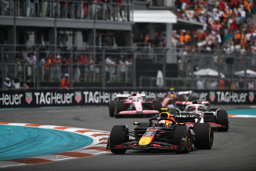 Avalancha de novedades: Conoce las actualizaciones de los equipos en Imola