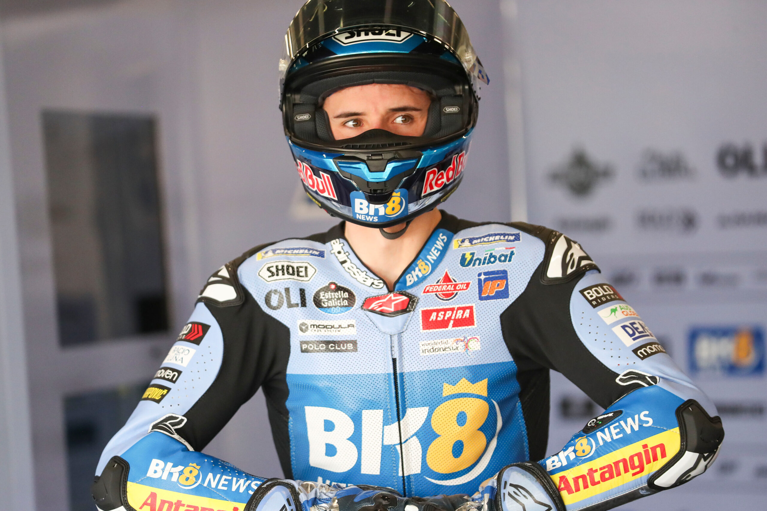 Álex Márquez levanta tom e critica falta de segurança em Silverstone: “Muito perigoso”