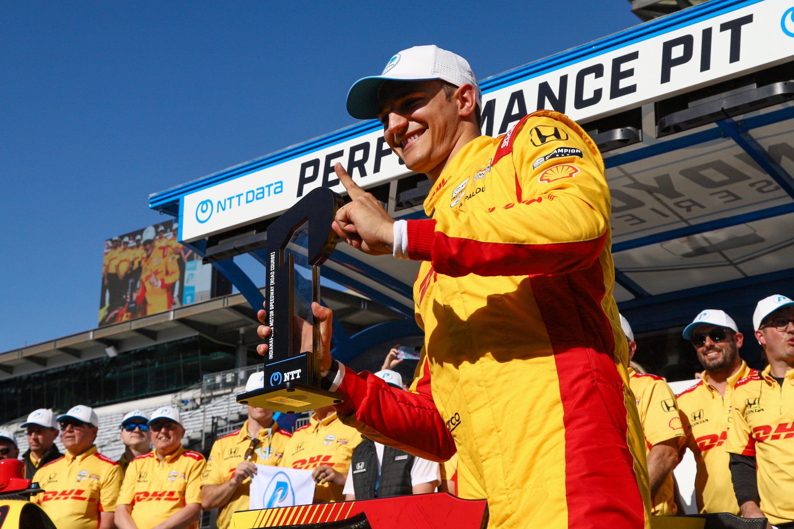 Palou destaca “melhor início de temporada da carreira” após pole em Indianápolis