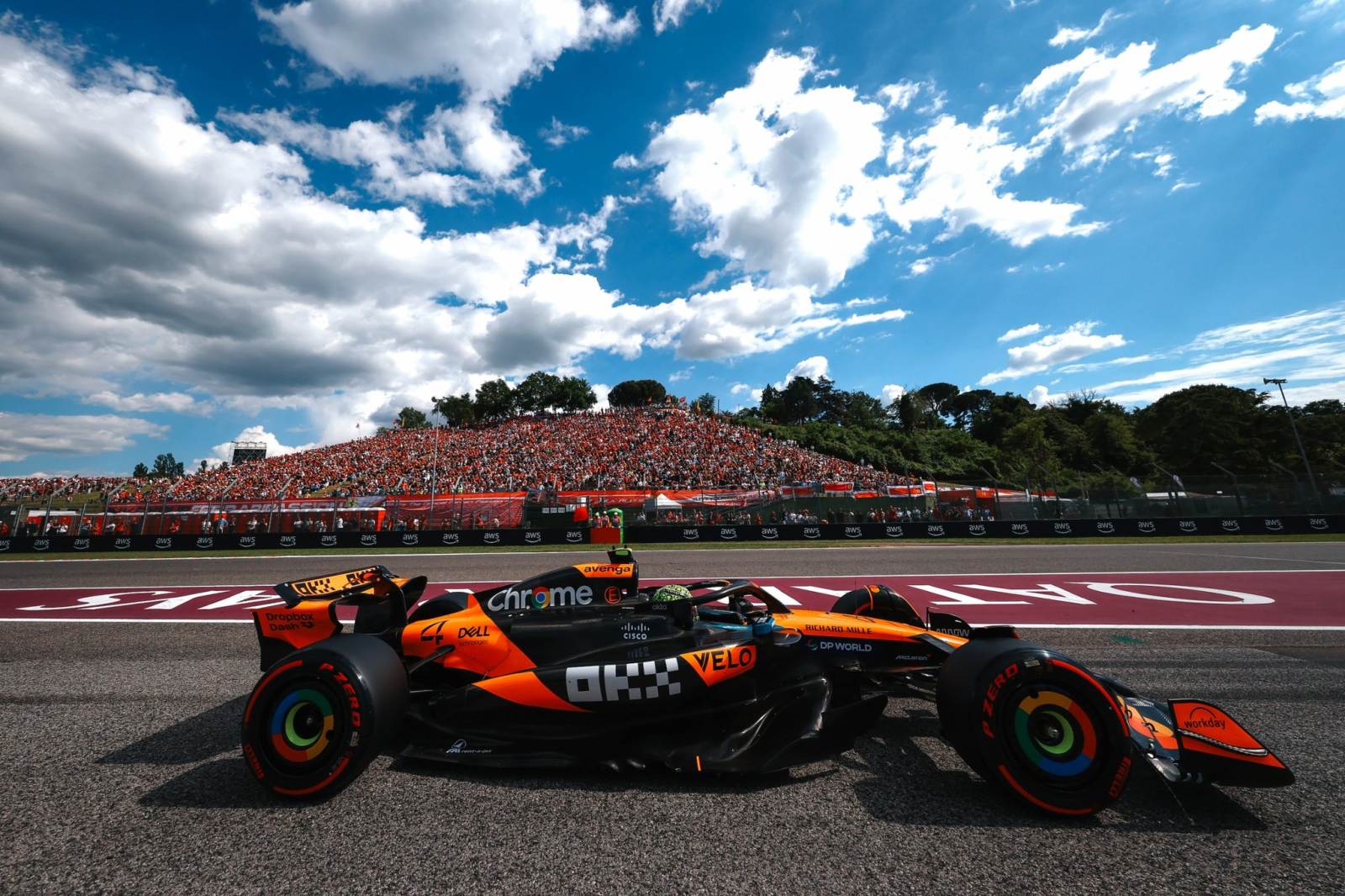 McLaren elogia “tranquilo” Piastri, mas reconhece dificuldade de Norris em Ímola