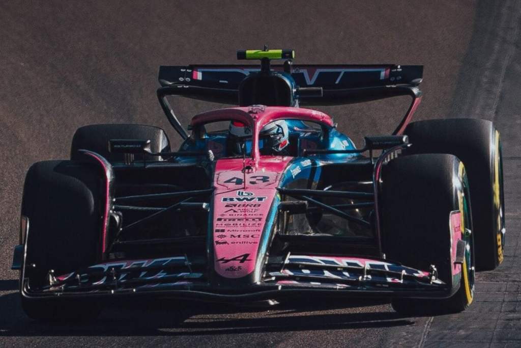 Alpine repudia acoso virtual a pilotos de F1: “Detrás del casco, hay una persona”