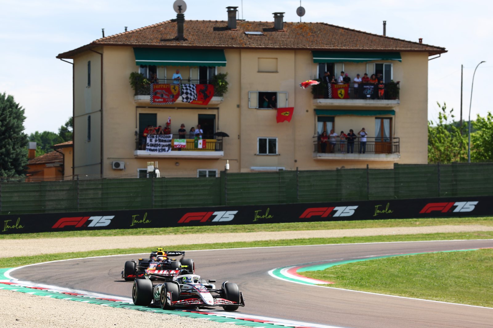 Ímola lamenta salida del calendario de F1 en 2026, pero asegura que “no es un punto final”