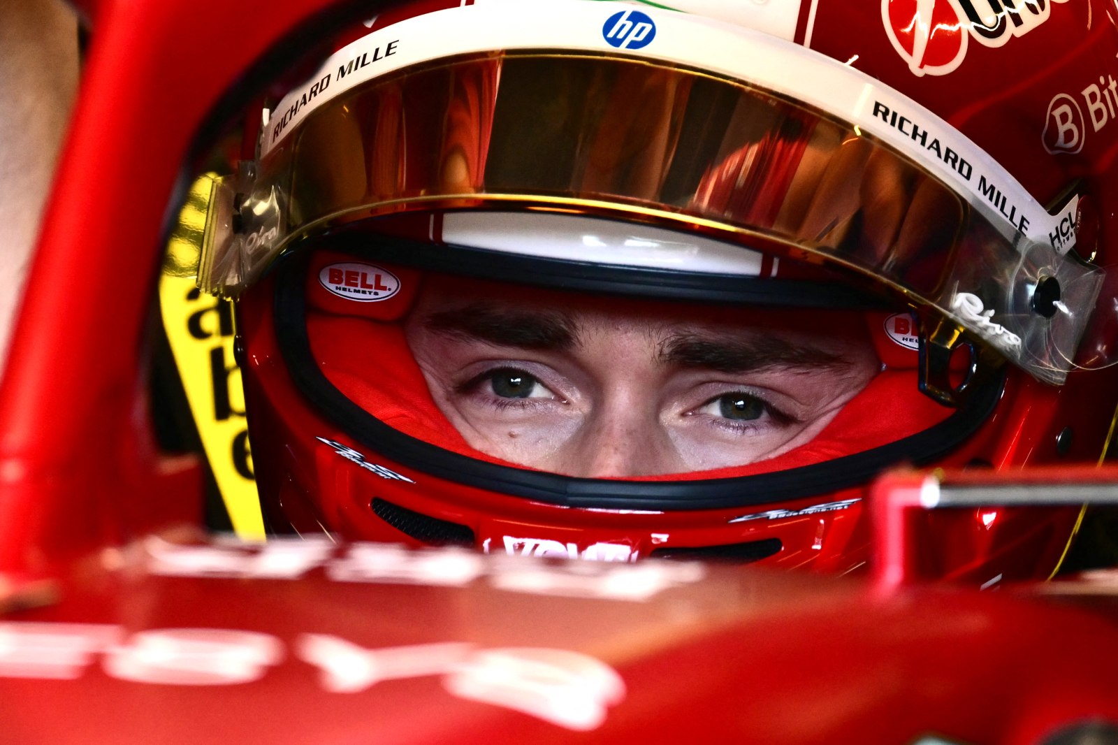 Leclerc cobra Ferrari por ritmo de classificação e diz que “não pode esperar milagres” em Ímola