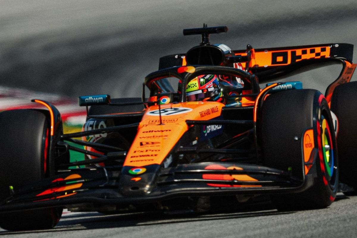 Piastri revela surpresa com estratégia de Verstappen na Espanha: “Não esperava”