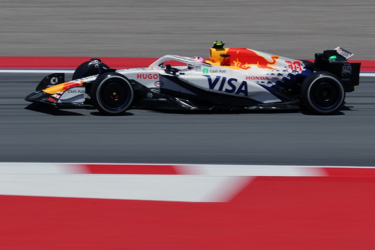 Lawson esbraveja com safety-car em “frustrante” GP da Espanha: “Uma merda”