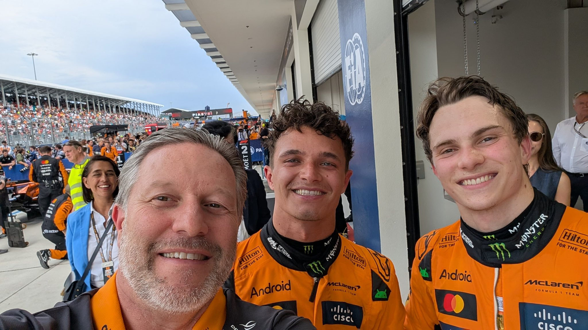 Piastri cree reeditar duelo Hamilton × Rosberg contra Norris: “Queremos ser campeones”