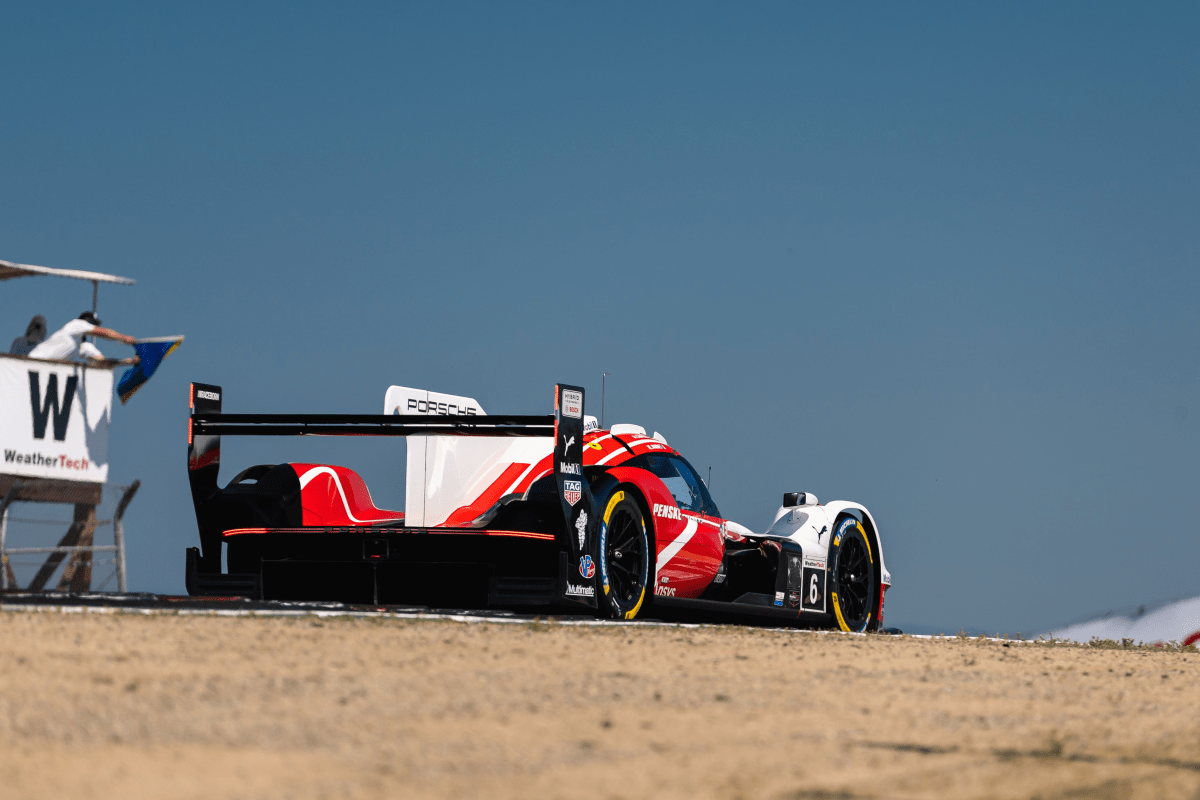 Matt Campbell e Mathieu Jaminet venceram (Foto: Penske)