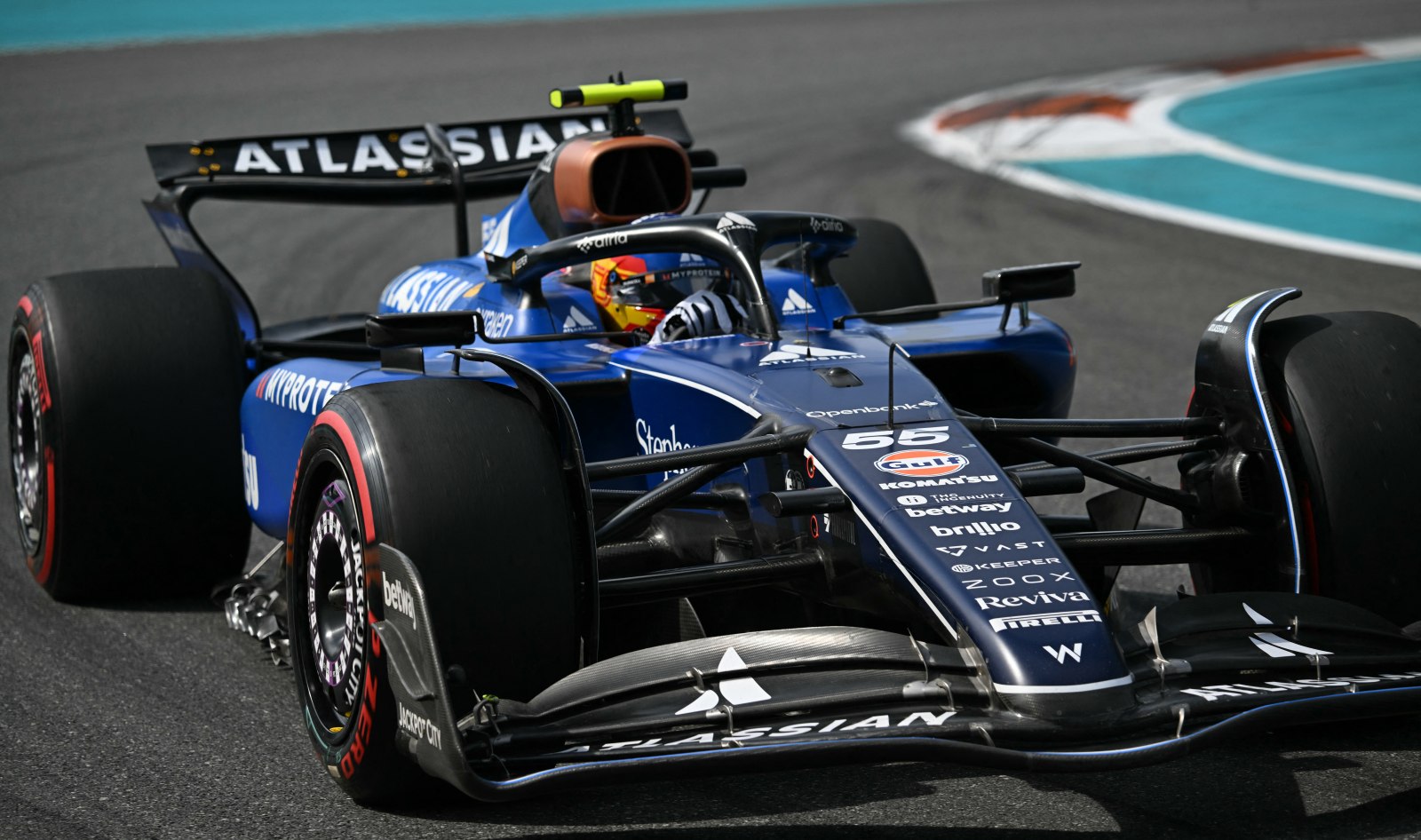 Sainz mostra entusiasmo com “melhor classificação do ano” da Williams em Miami