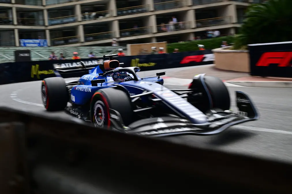 Albon se queja de un día ‘desconectado’ en el GP de Mónaco: “No estamos contentos”