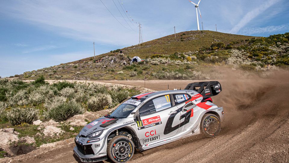 Ogier vê Tänak sofrer com falha mecânica e assume liderança do Rali de Portugal do WRC