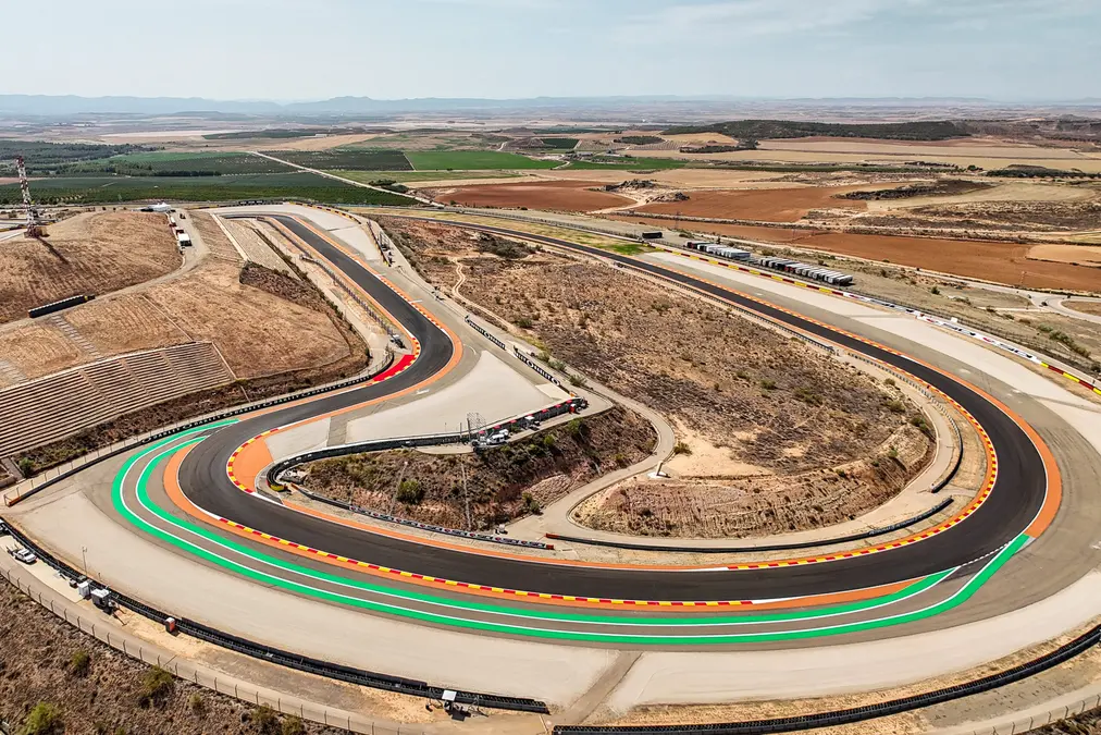 Jefe de MotoGP pone en duda el GP de Aragón: “No puedo garantizarlo a partir de 2027”