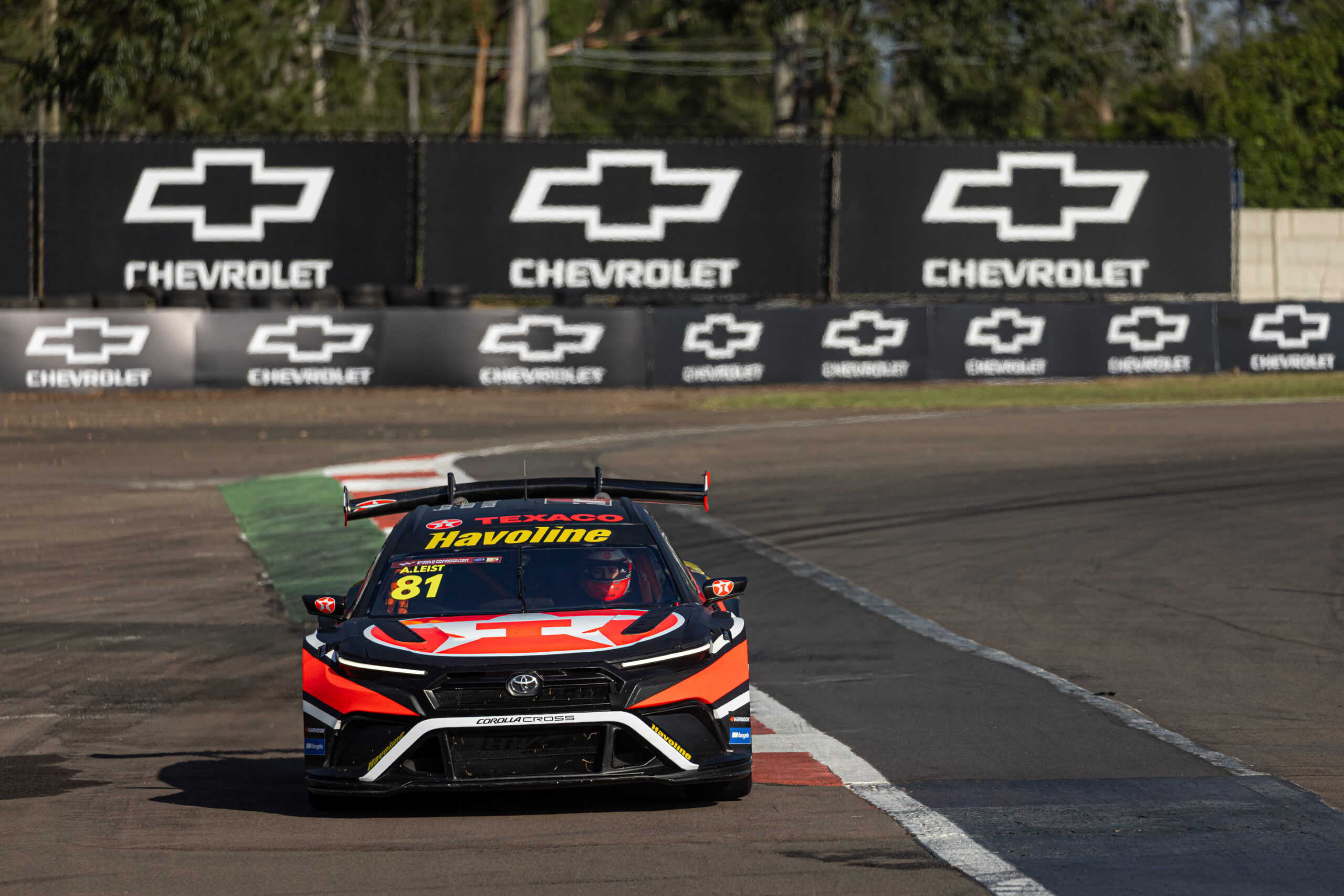 Stock Car cancela sessão do 1º dia de treinos extras no Velocitta por quebras nos carros