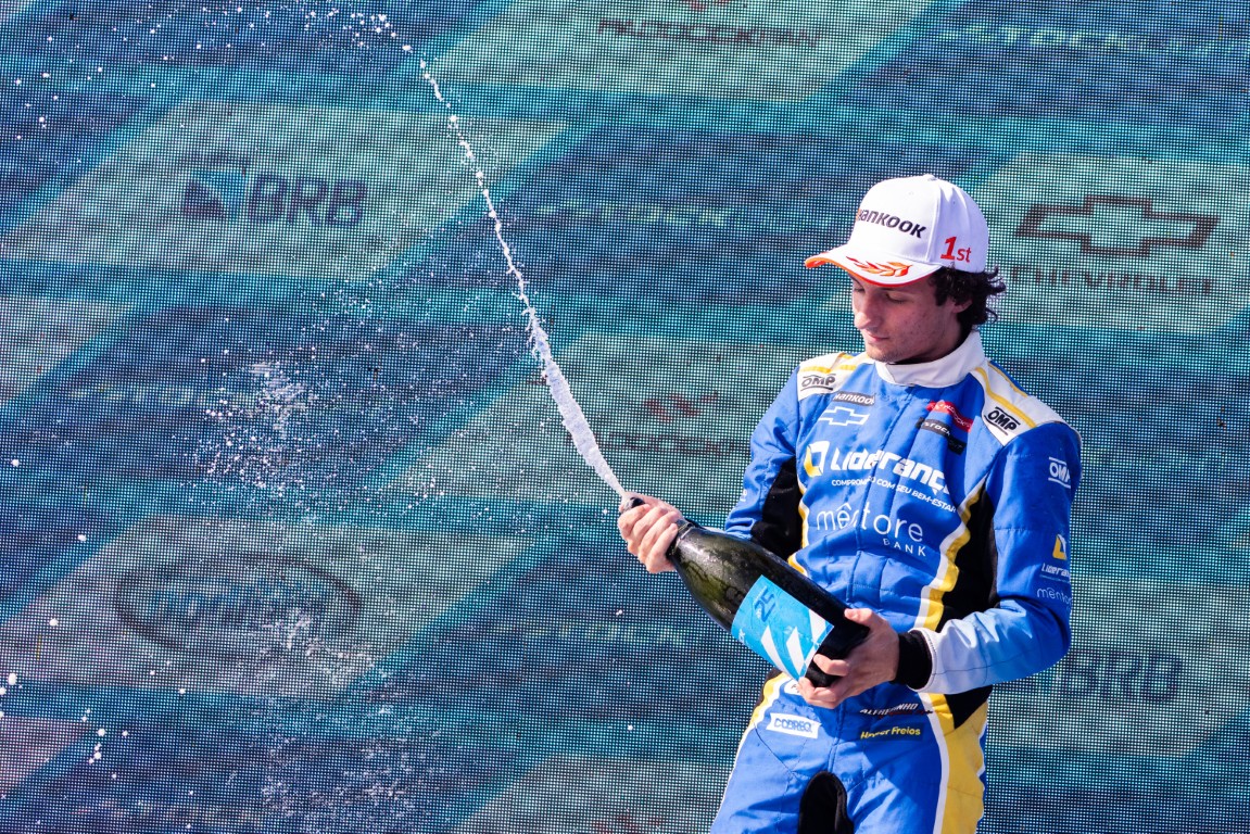 Ibiapina e Rotta vencem corridas 2 e 3 da Stock Light no Velopark