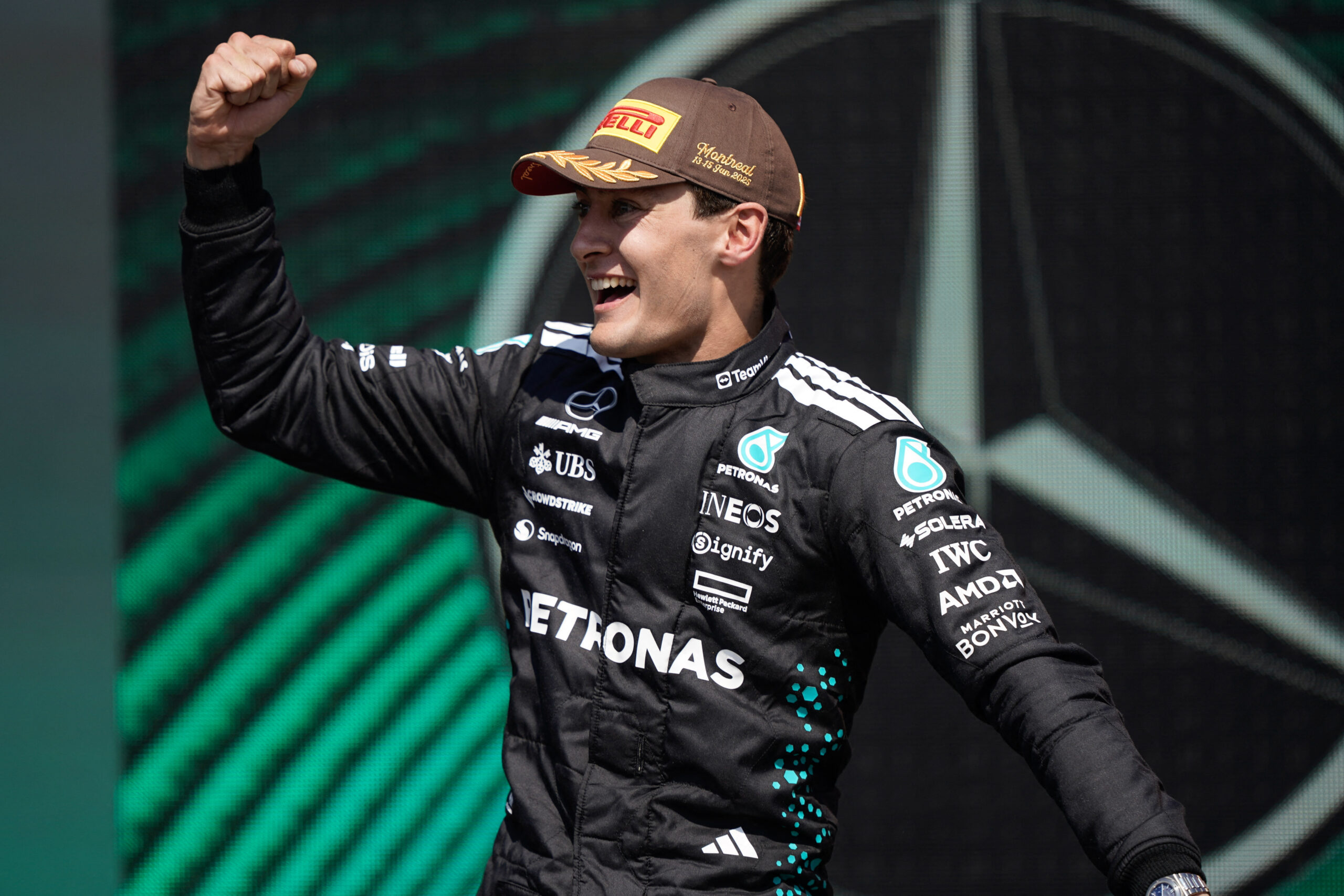 Russell se vê “melhor que nunca” e garante tranquilidade em negociações com Mercedes