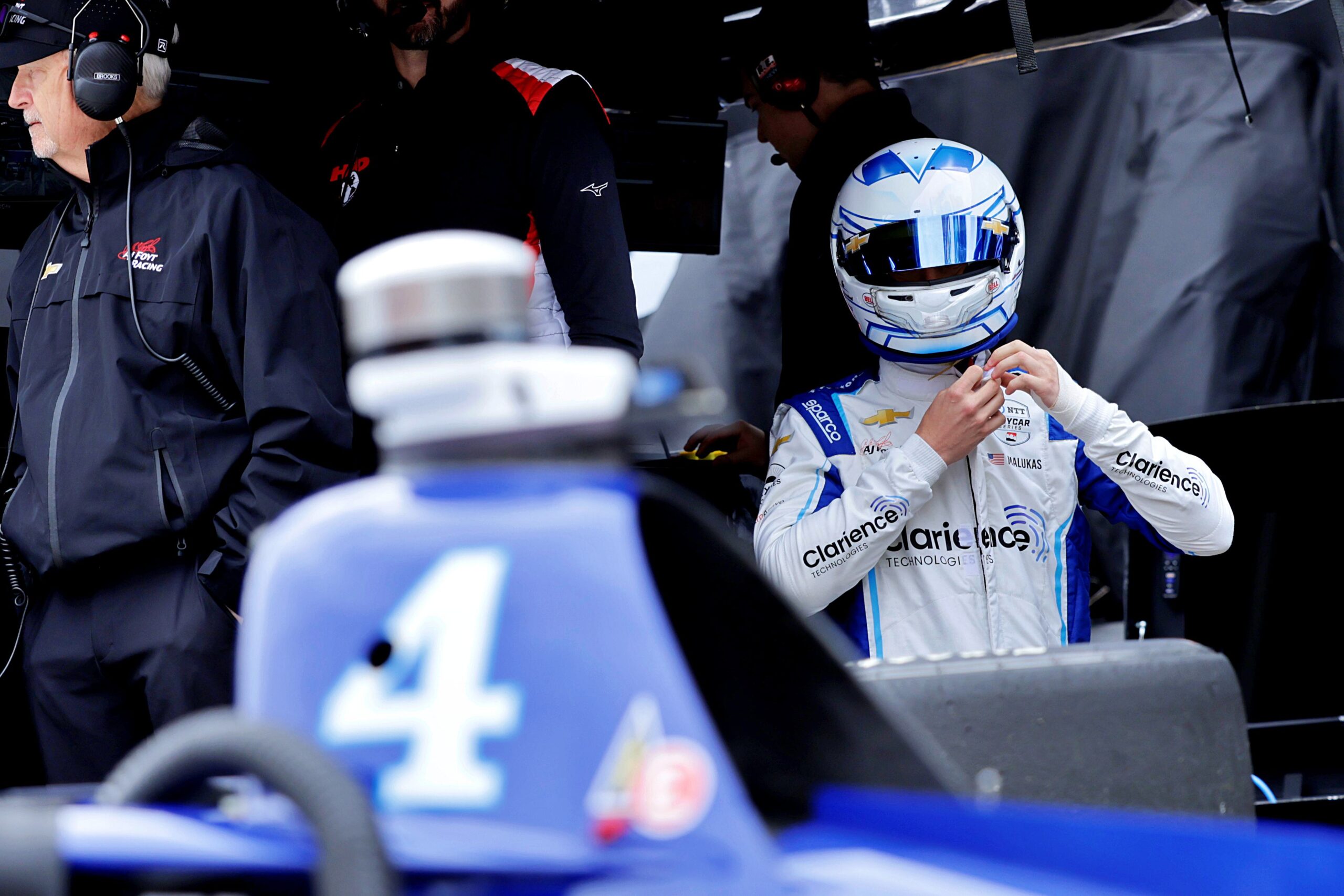 Malukas recebe alta de hospital após acidente no GP de Nashville da Indy: “Estou bem”