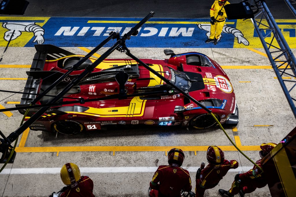 Ferrari retoma 1er lugar tras safety car en las 24 Horas de Le Mans. Varrone 17° y López 5°