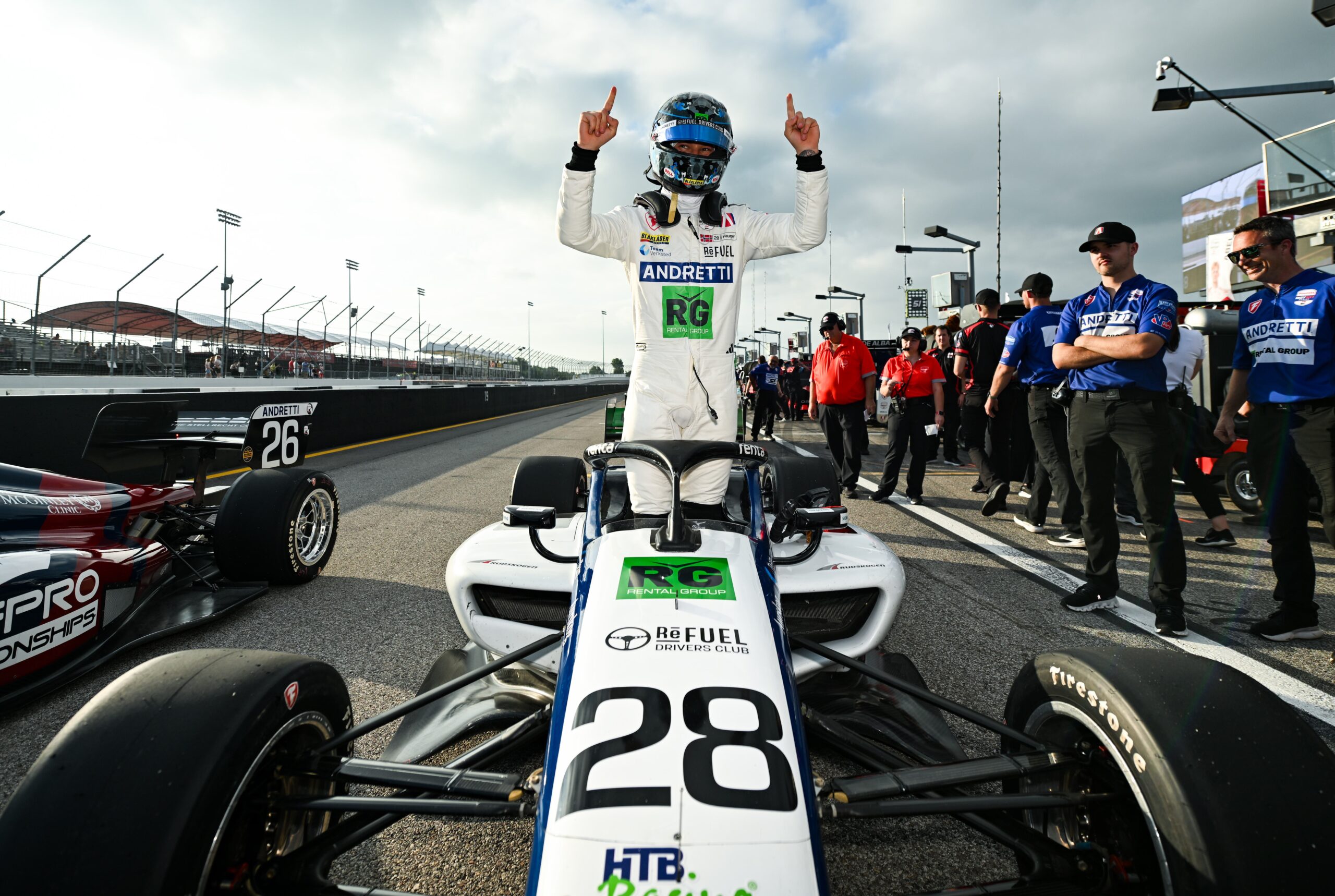 Hauger crava pole na estreia em ovais no GP de Gateway da Indy NXT. Collet é 2º