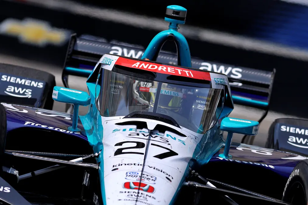 Kirkwood supera a todos y lidera la FP1 de la IndyCar en Road America; Palou, 9°