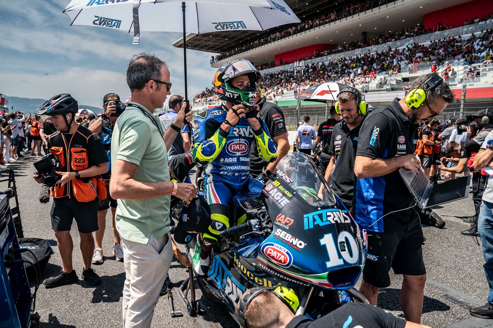 Moreira mantém 3ª posição na Moto2 após GP da Itália. Confira classificação