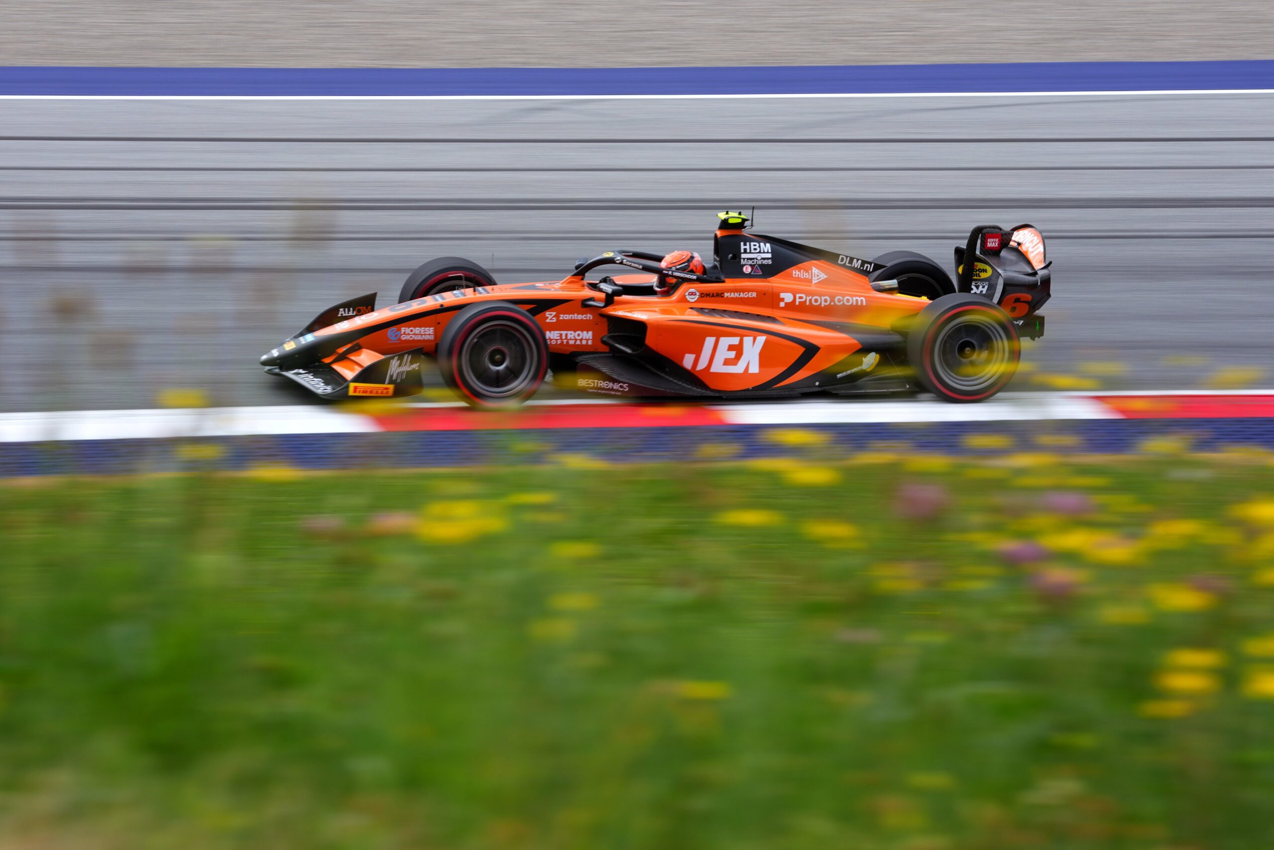 Verschoor vence a Dunne y gana la segunda carrera de F2 en Austria; Montoya, 4°