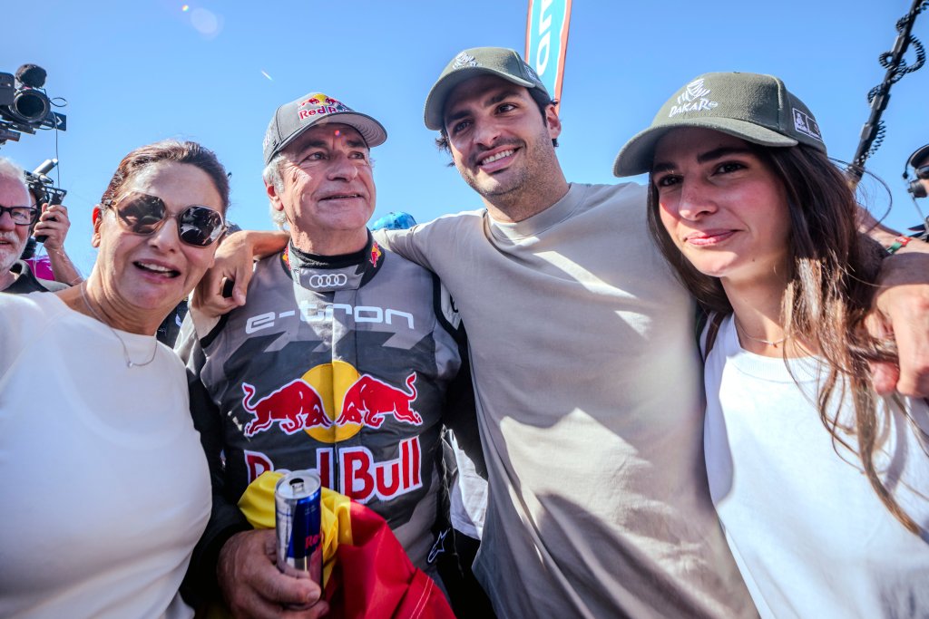 Sainz se frustra por baja de candidatura en FIA de su padre: «Muchos querían verlo intentar»