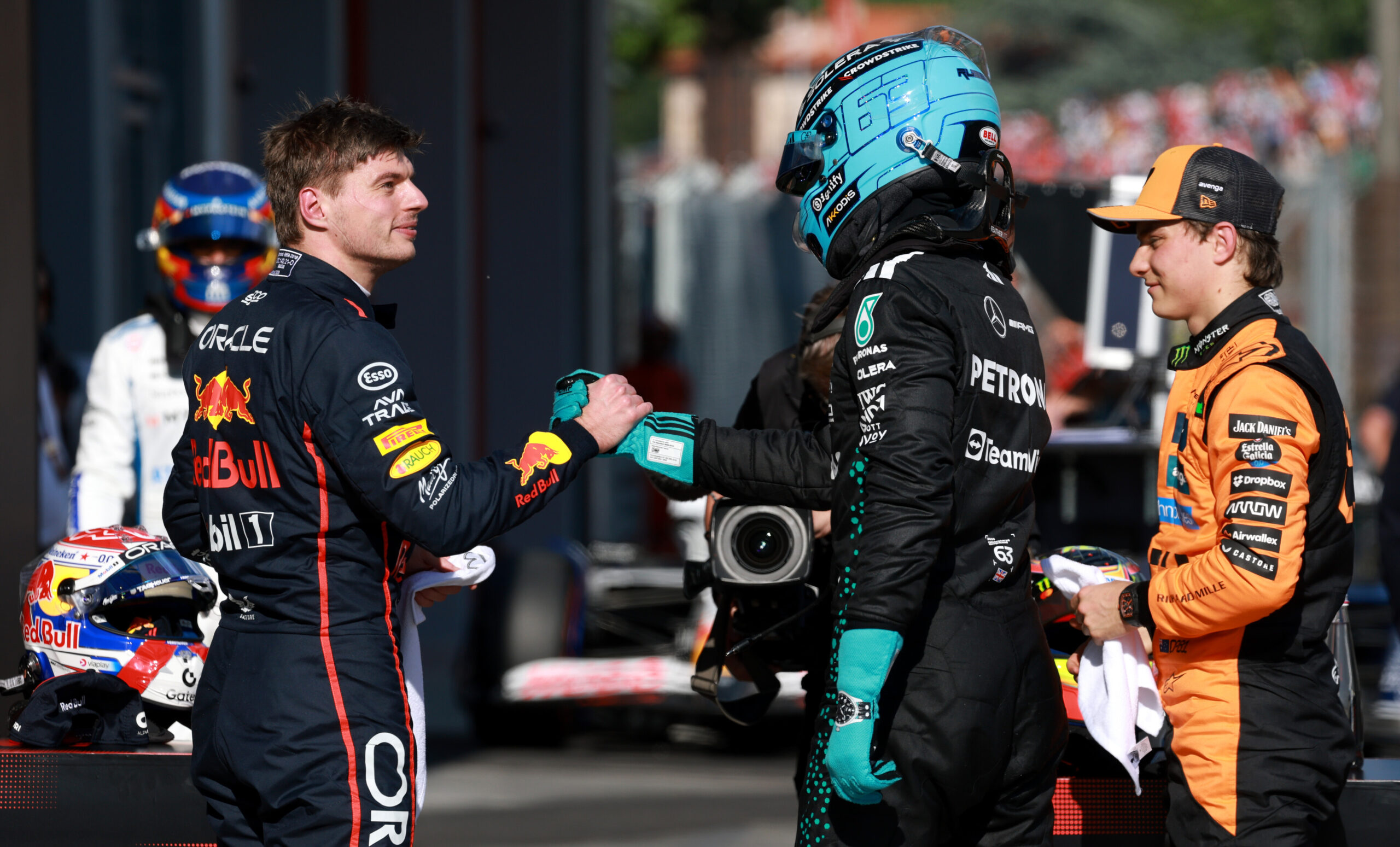 Mercedes indica férias de verão como limite para definir dupla da temporada 2026 da F1