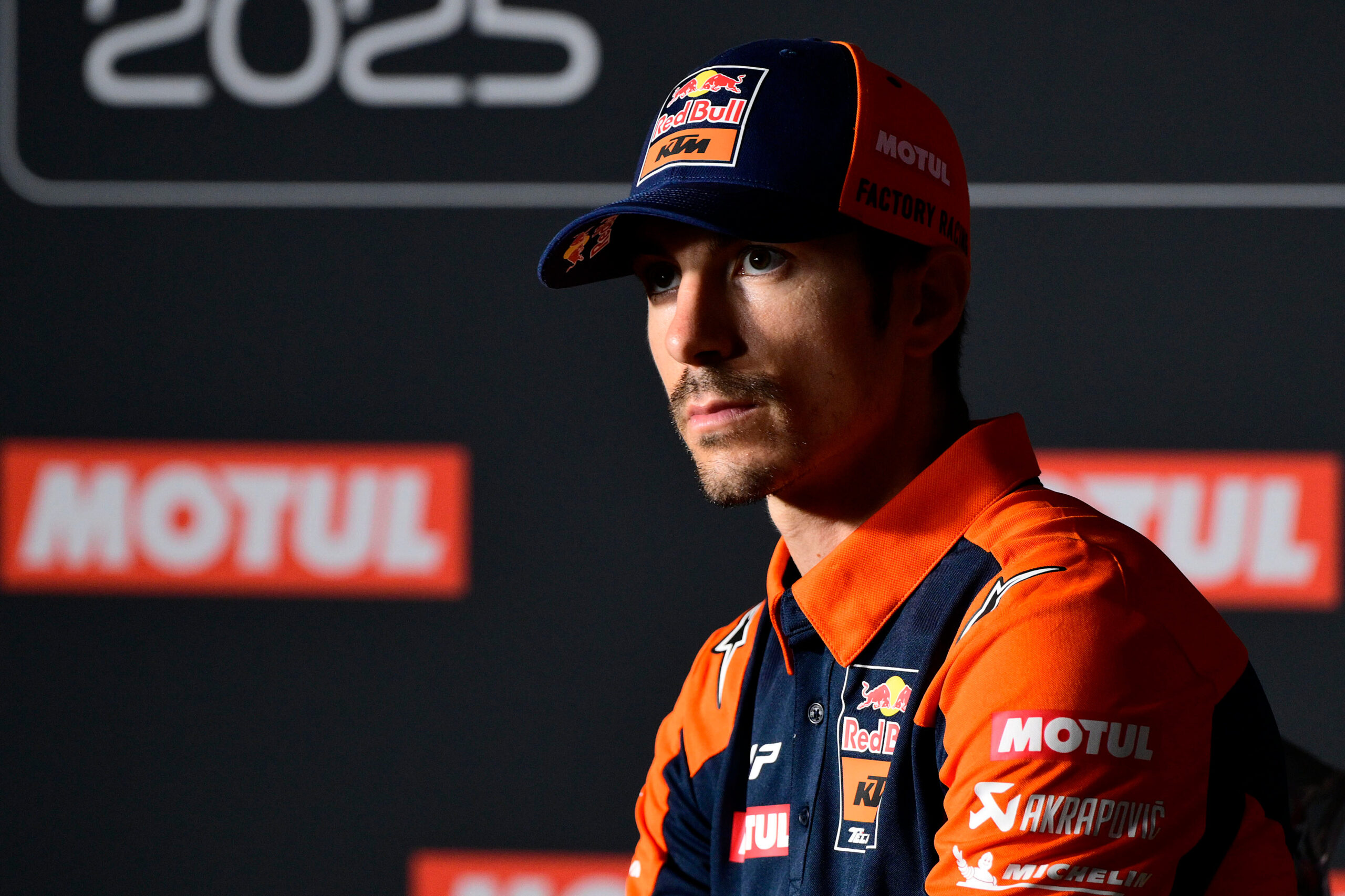 Viñales volta a sentir dores no ombro esquerdo e perde GP da Áustria de MotoGP