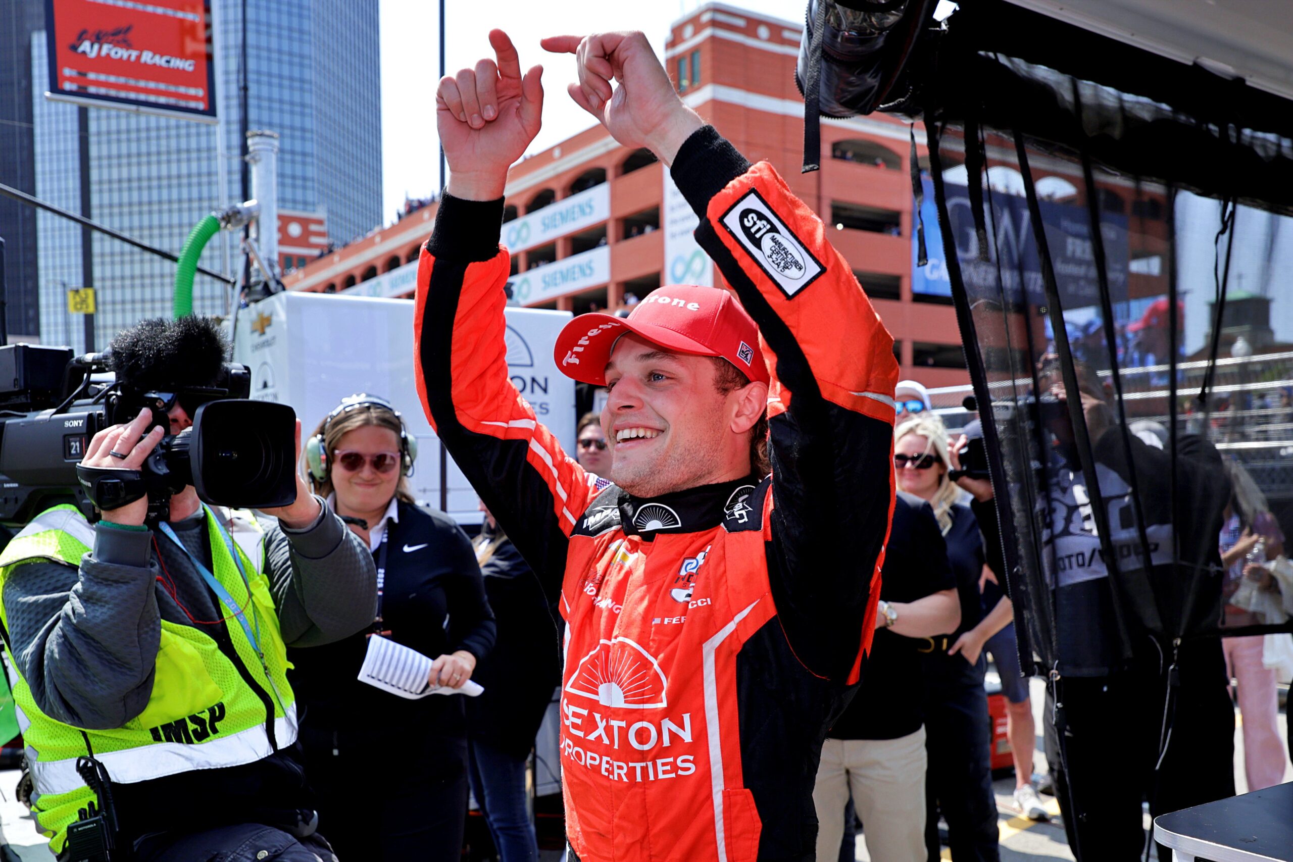 Ferrucci admite sorte com bandeira amarela em Detroit e agradece Foyt