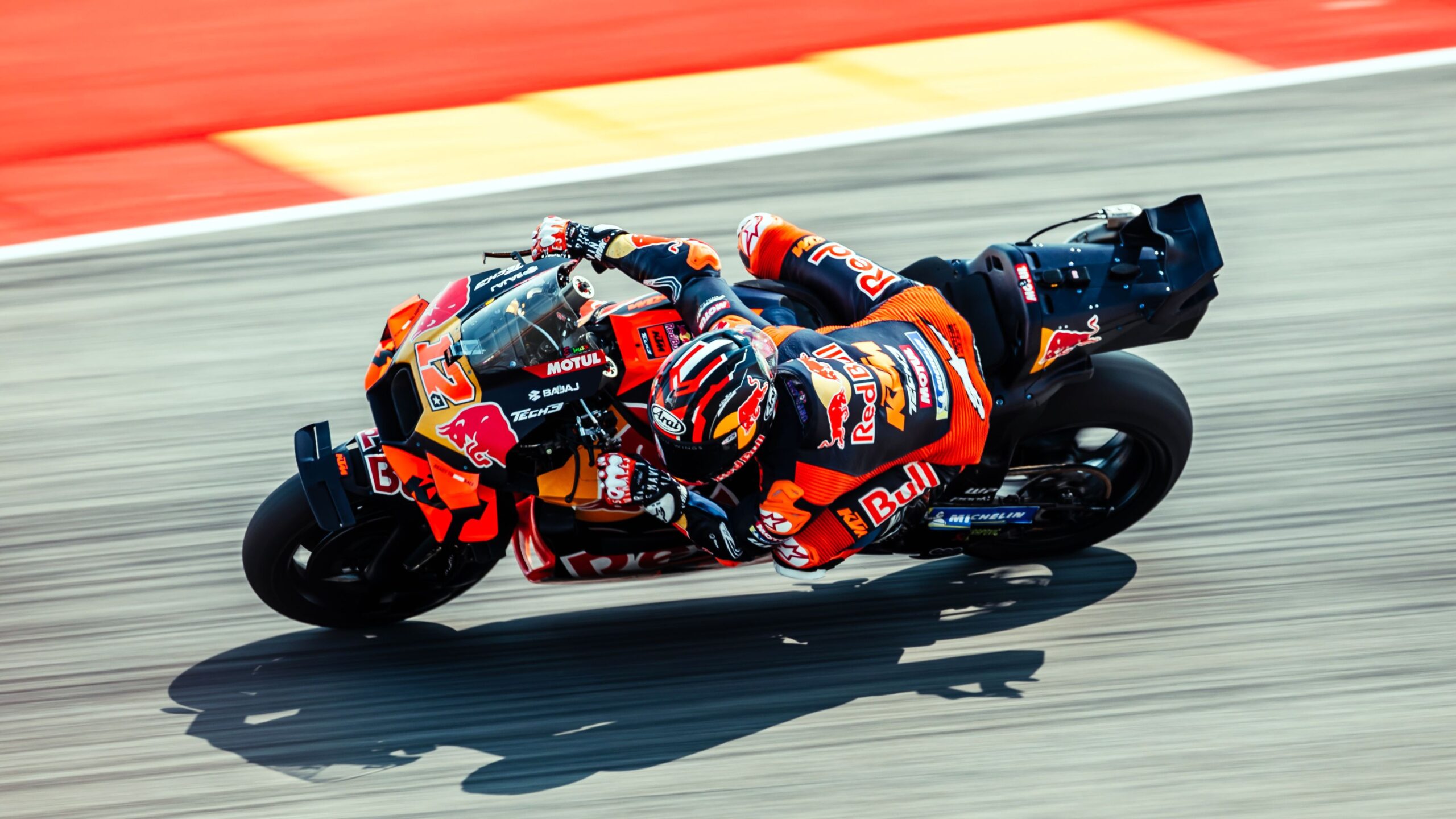 Viñales bate a Bezzecchi y a Marc Márquez en test de MotoGP en Aragón; Bagnaia, 9°