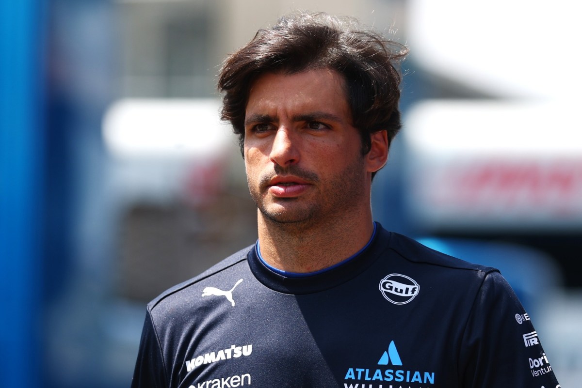 Sainz cita “dificuldades como equipe” depois de quebra que impediu largada na Áustria