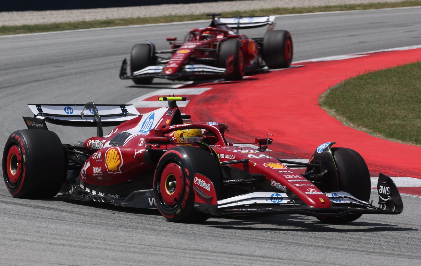 Ferrari dá de ombros para diretiva das asas flexíveis: “Faz mais diferença entender pneus”