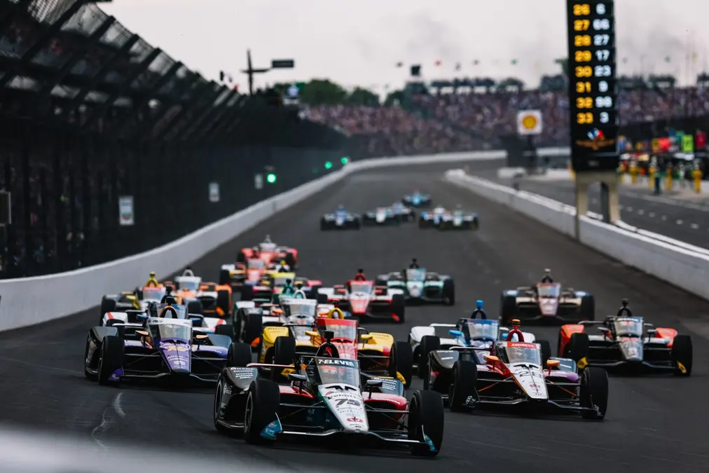 Fox anuncia la compra de un tercio de Penske y del Indianapolis Motor Speedway