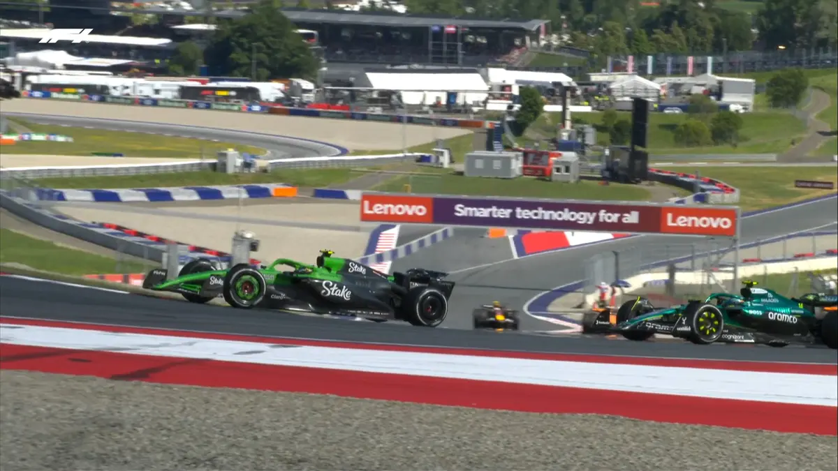 Alonso dice que utilizó a Norris para confundir a Bortoleto en las últimas vueltas en Austria